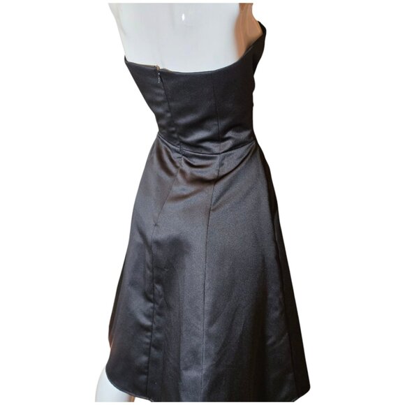 Black Satin Feel Strapless A-Line Cocktail Dress sz 8 - Picture 3 of 9